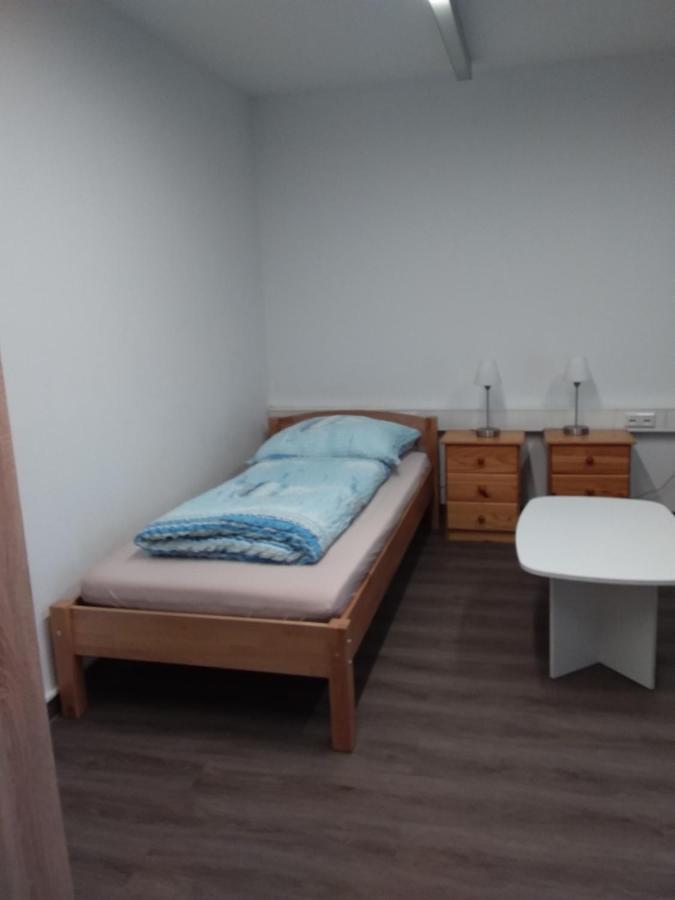 Nguyen Le 3 Schlafzimmer, 7 Bette,Dusche, 2 Wc , Kueche Ab 2 Uebernachtungen Neukirch  Exteriér fotografie